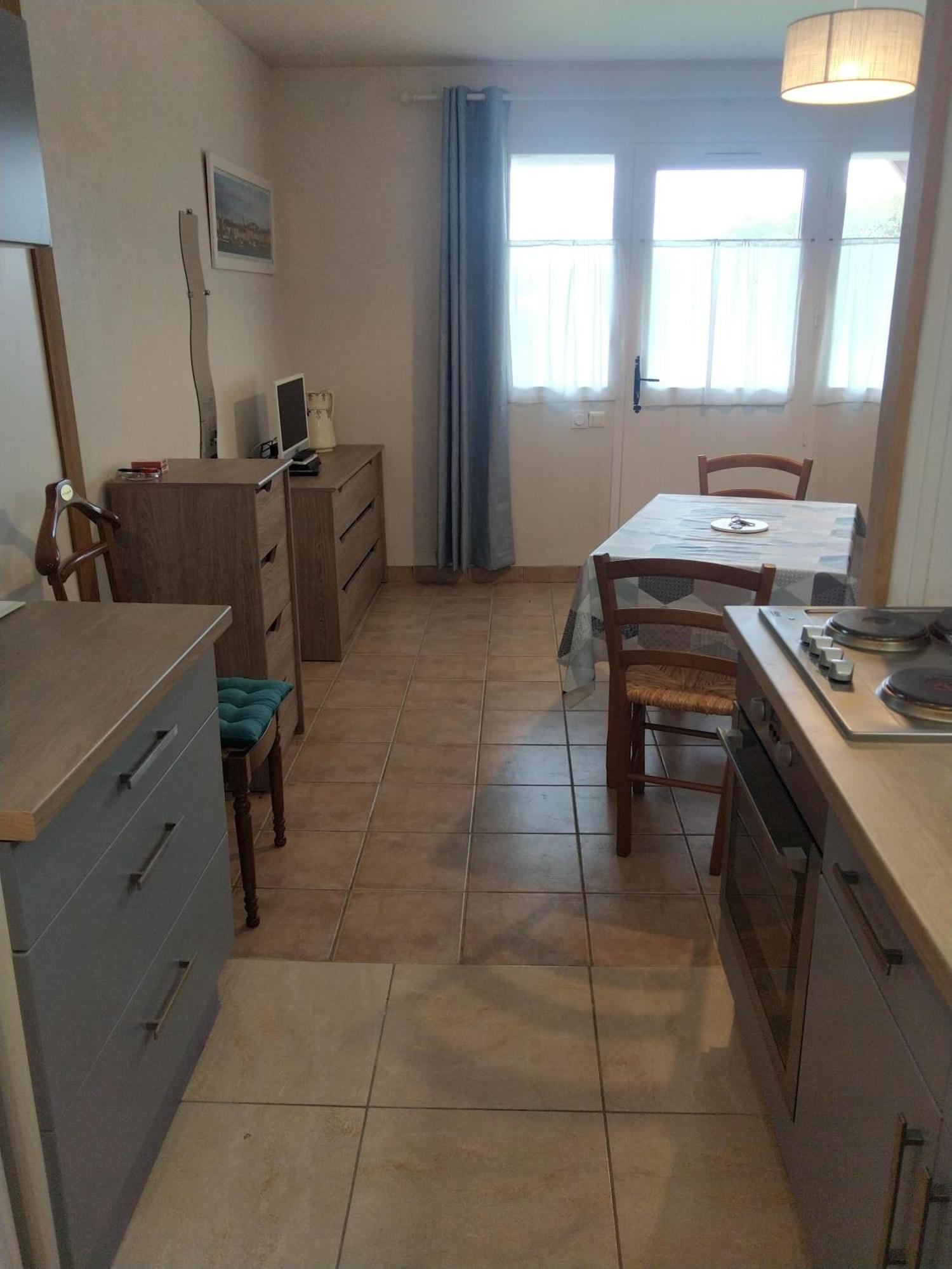 Domaine De Lesvaniel Landudec Habitación foto